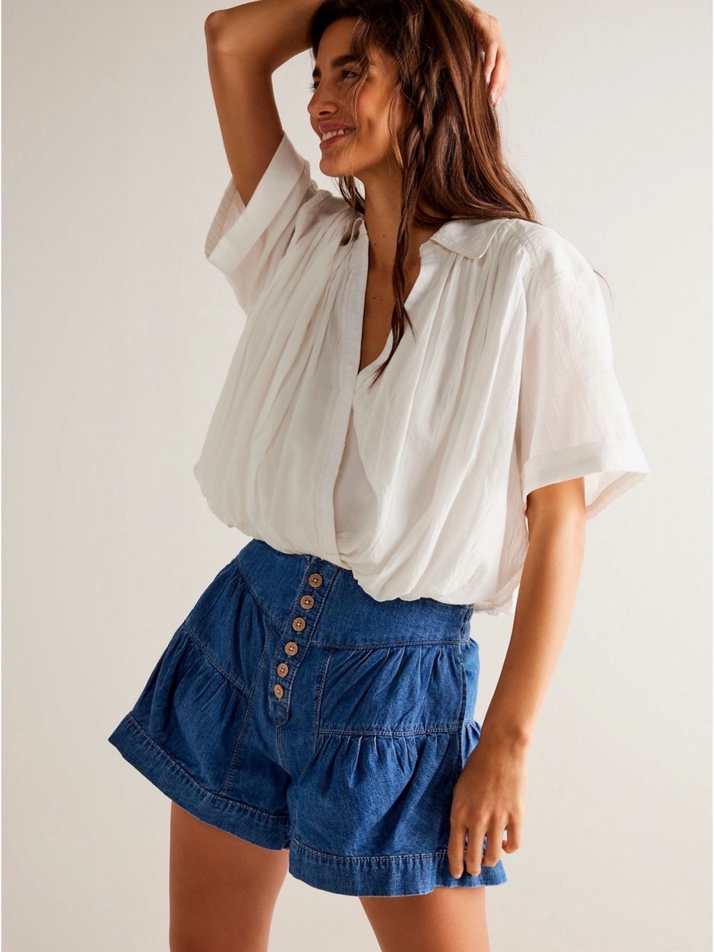 We The Free Fluer High Waist Ruffle Shorts - Picture 2 of 9